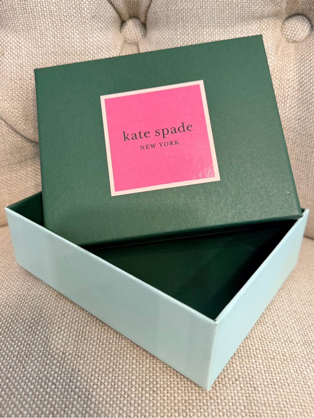 NEW Kate Spade Small Gift Box For 5.75 x 4.5 x 1.75 in Black Green Color Giftbox